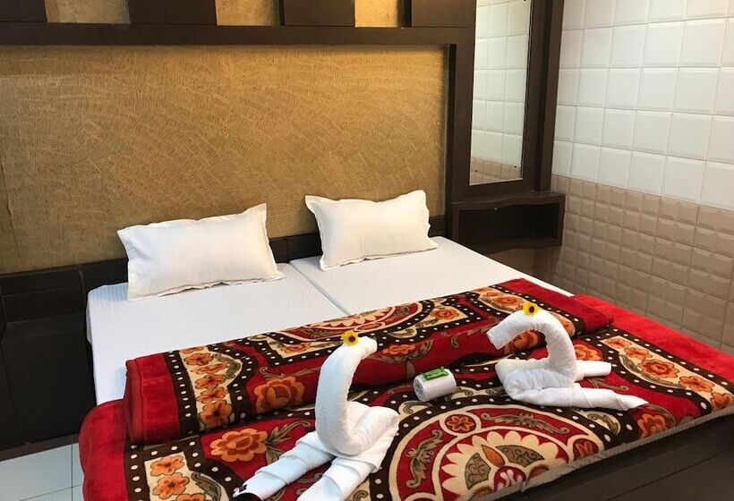 Fotos del hotel Sheela:  12