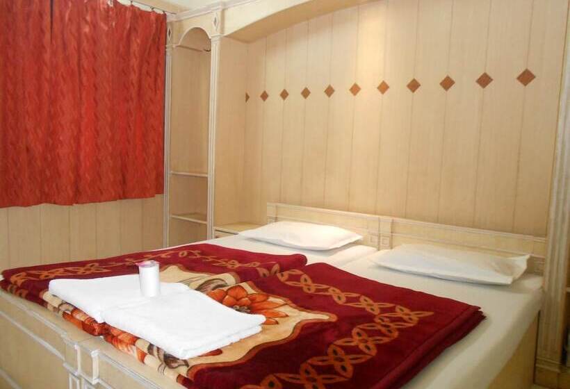 Fotos del hotel Sheela:  3