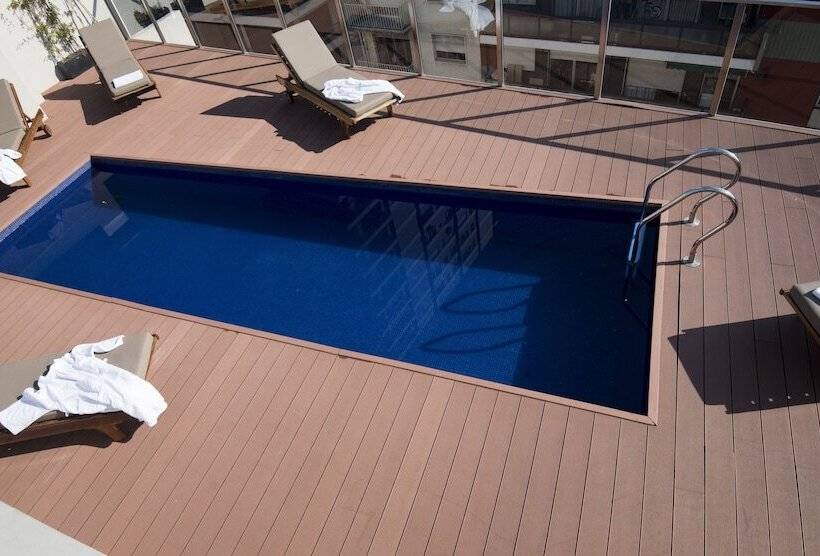 Arc Arenales Studios & Suites