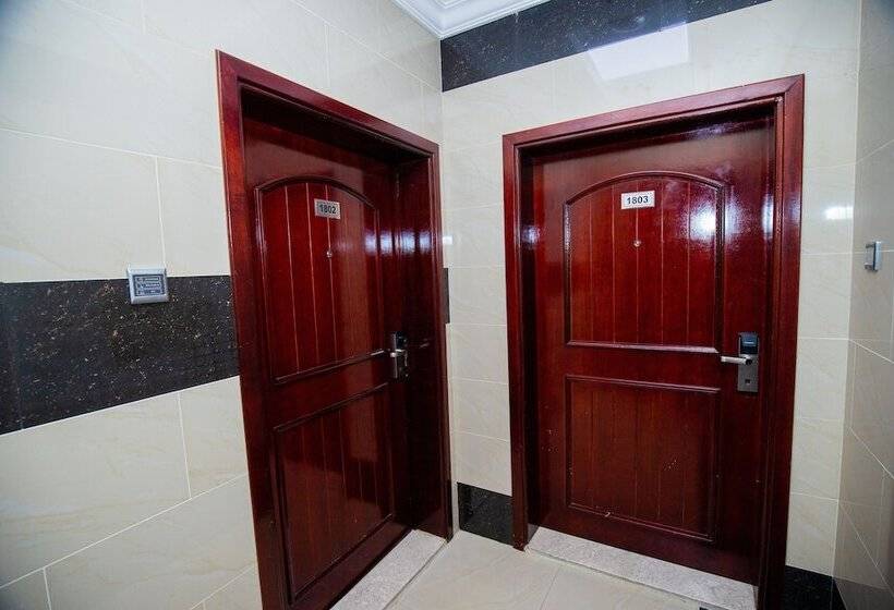 Fotos del hotel Ewan Tower  Apartments:  8