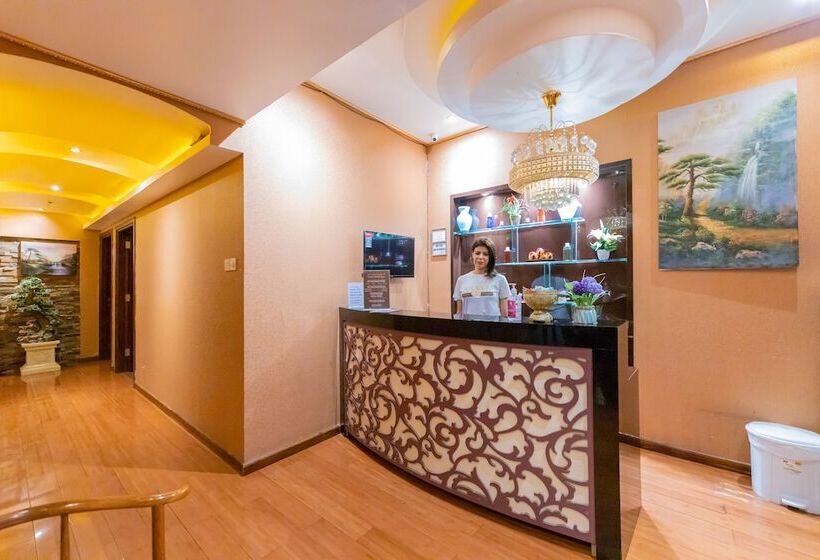 Fotos del hotel Ewan Tower  Apartments:  6