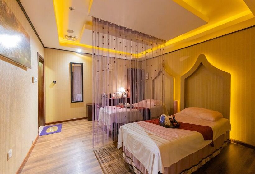 Fotos del hotel Ewan Tower  Apartments:  2