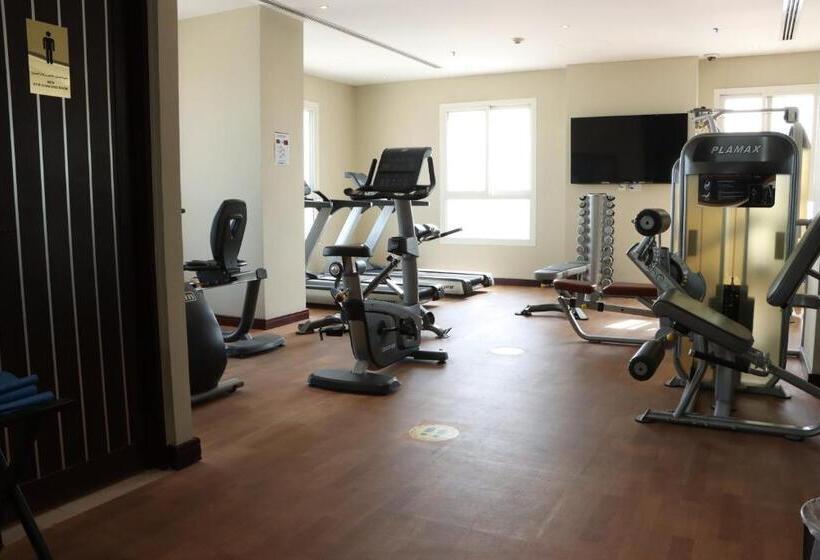 Fotos del hotel Strato  By Warwick:  5