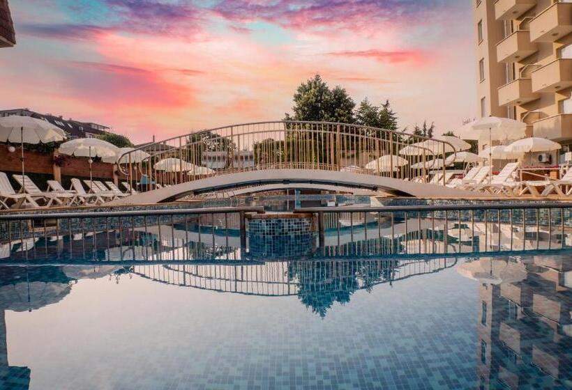 Fotos del hotel Villa Aurora:  7