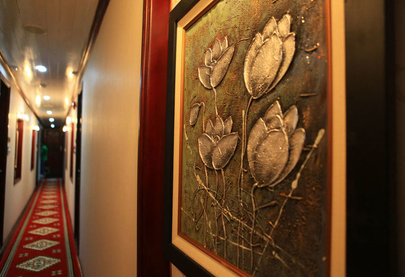Fotos del hotel Halong Phoenix Cruiser:  6