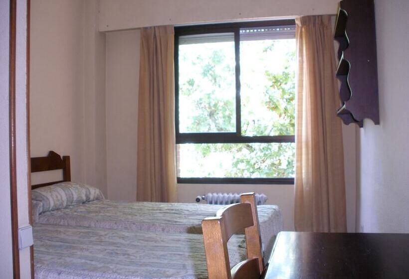 Fotos del hotel Hispania Residence:  19