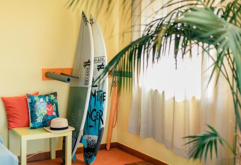 Fotos del hotel Peniche Beach House:  25