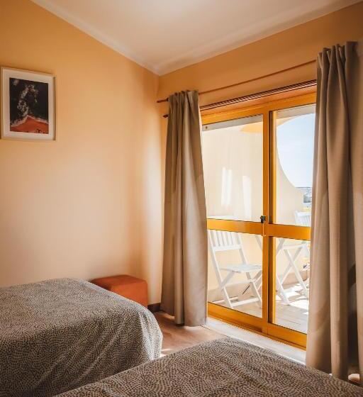 Fotos del hotel Peniche Beach House:  19