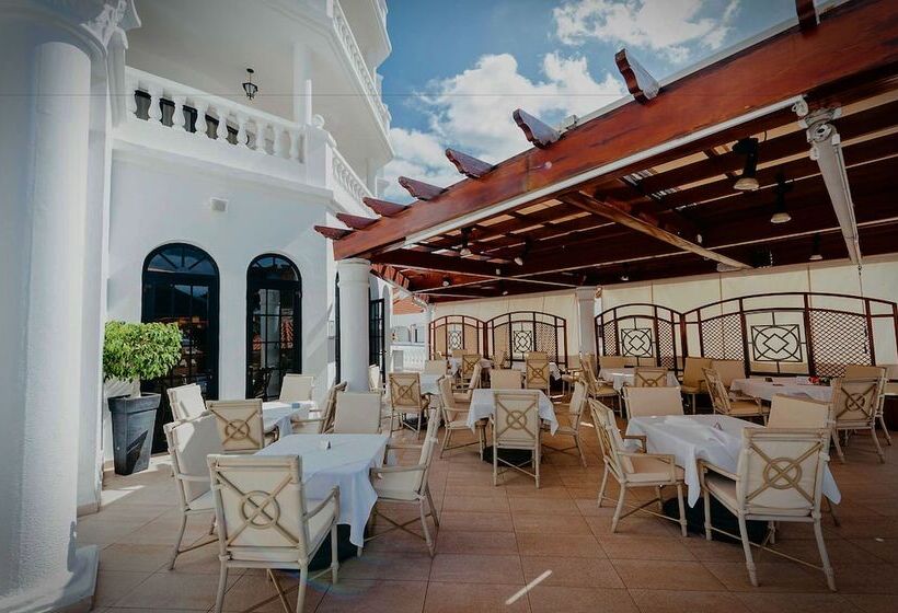 Fotos del hotel Hollywood Mirage:  12