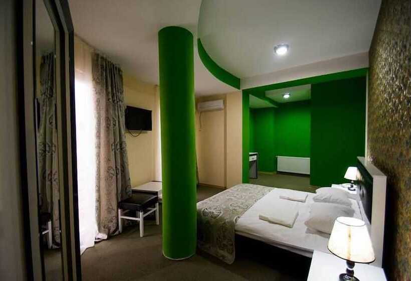 Fotos del hotel Batoni Near Airport:  15