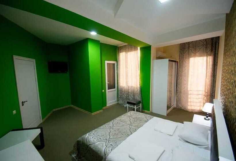 Fotos del hotel Batoni Near Airport:  14