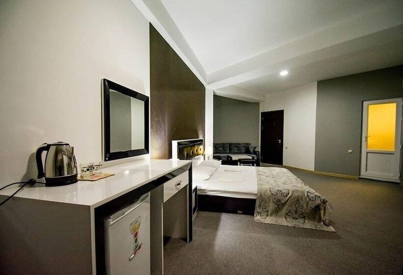 Fotos del hotel Batoni Near Airport:  10