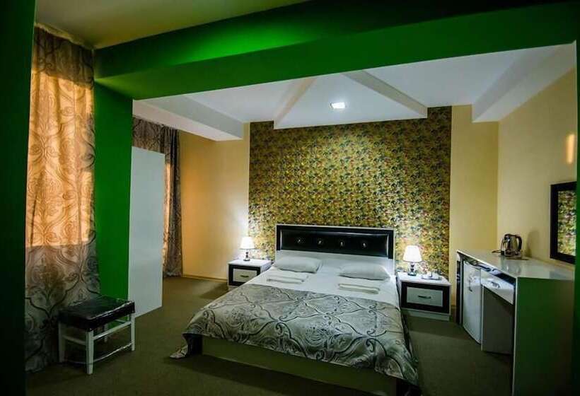 Fotos del hotel Batoni Near Airport:  6