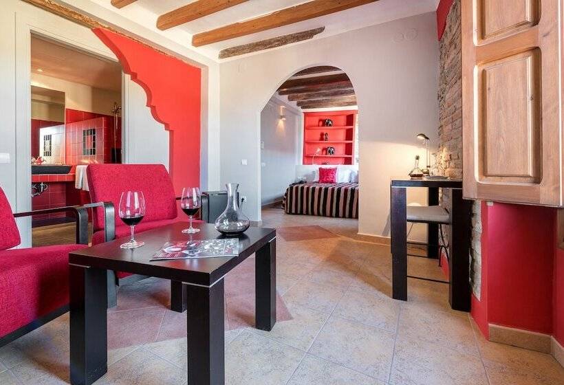 Fotos del hotel & Restaurant Cal Llop:  18