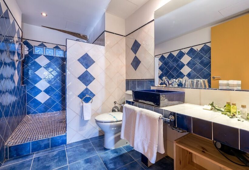Fotos del hotel & Restaurant Cal Llop:  6