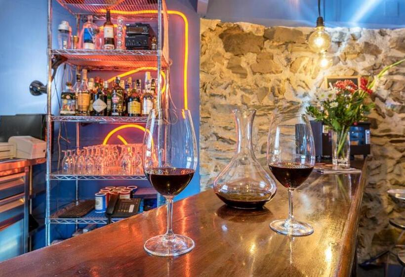 Fotos del hotel & Restaurant Cal Llop:  10