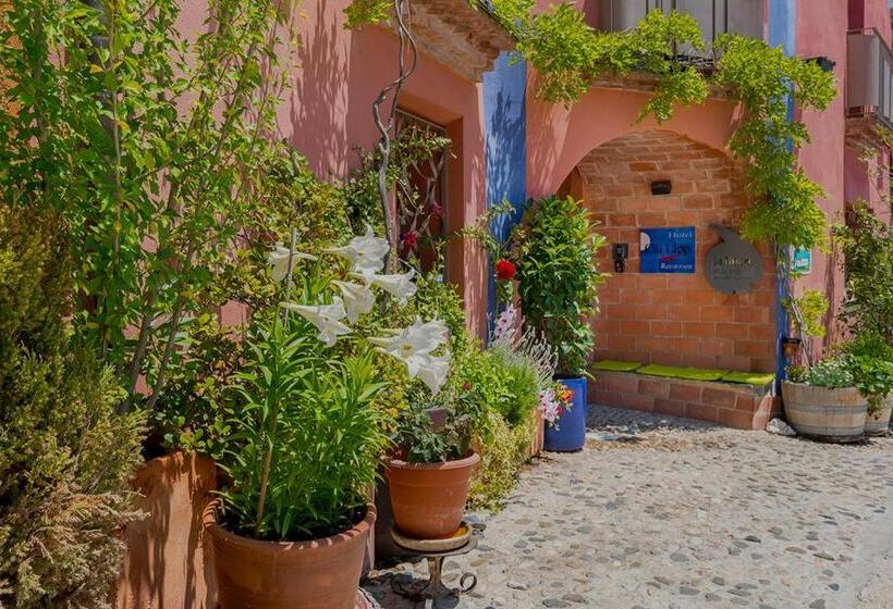 Fotos del hotel & Restaurant Cal Llop:  20