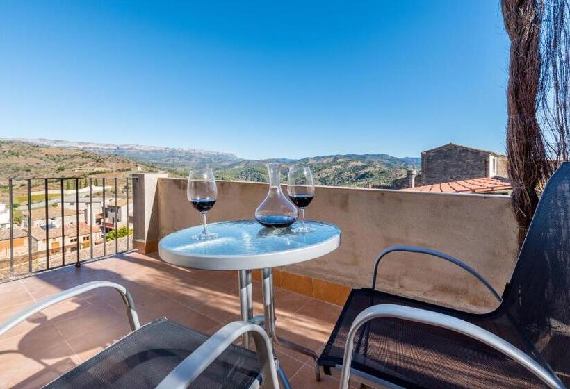 Fotos del hotel & Restaurant Cal Llop:  11