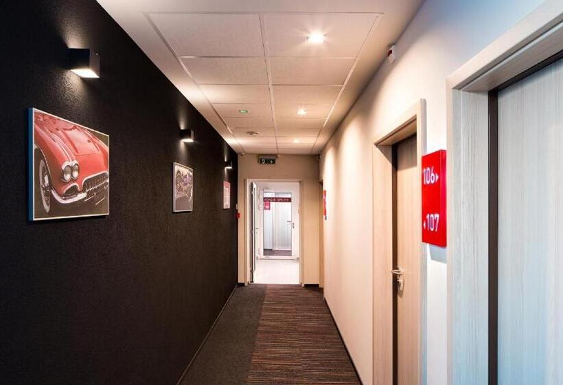 Fotos del hotel Automobil:  2