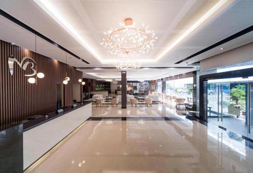 Fotos del hotel Mallberry Suites Business:  2