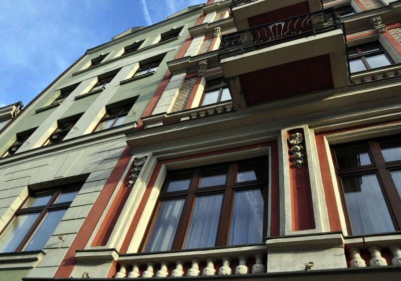 Fotos del hotel Sleepwalker Boutique Suites:  9