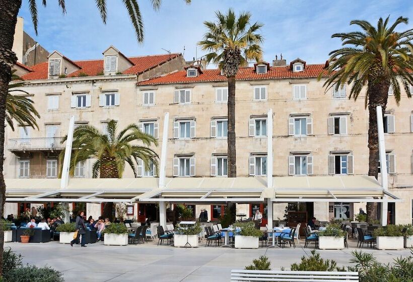 Fotos del hotel Adriana:  15