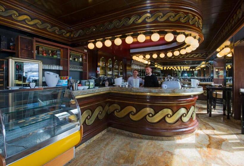 Fotos del hotel Adriana:  18