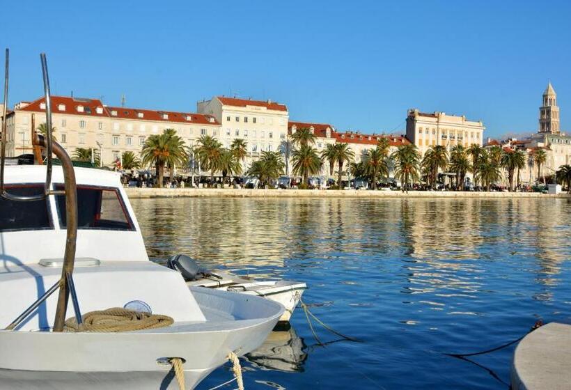 Fotos del hotel Adriana:  23