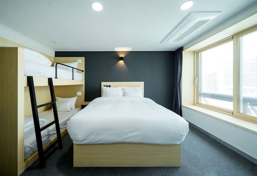 Fotos del hotel Ekonomy Hotel Myeongdong Central:  4