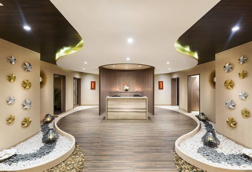 Fotos del hotel The Lotus Hotel Sameera:  3