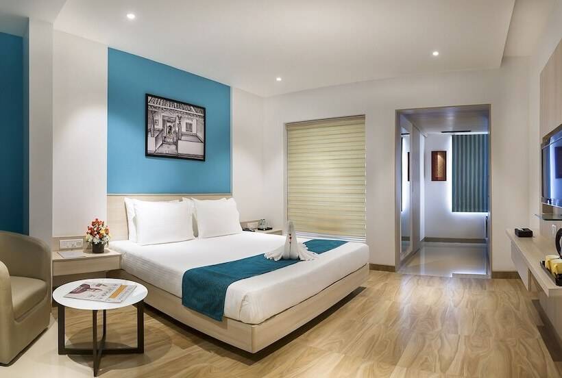 Fotos del hotel The Lotus Hotel Sameera:  11