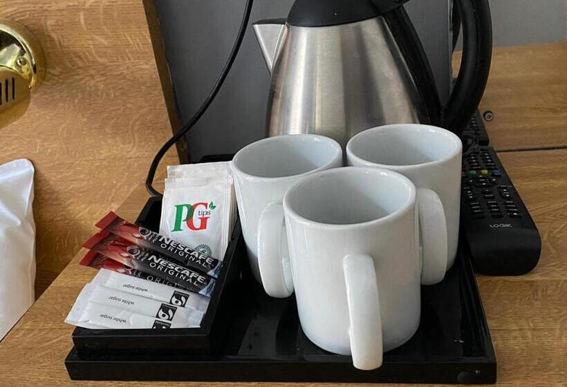 Fotos del hotel Alumhurst:  5