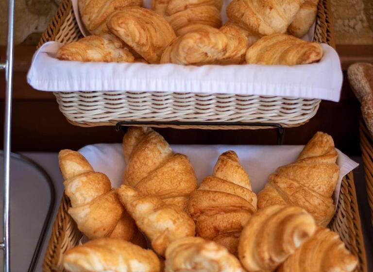 Fotos del hotel Kopala Rikhe:  18