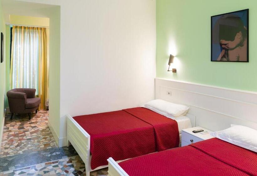 Fotos del hotel Artistic Tirana Blloku:  16