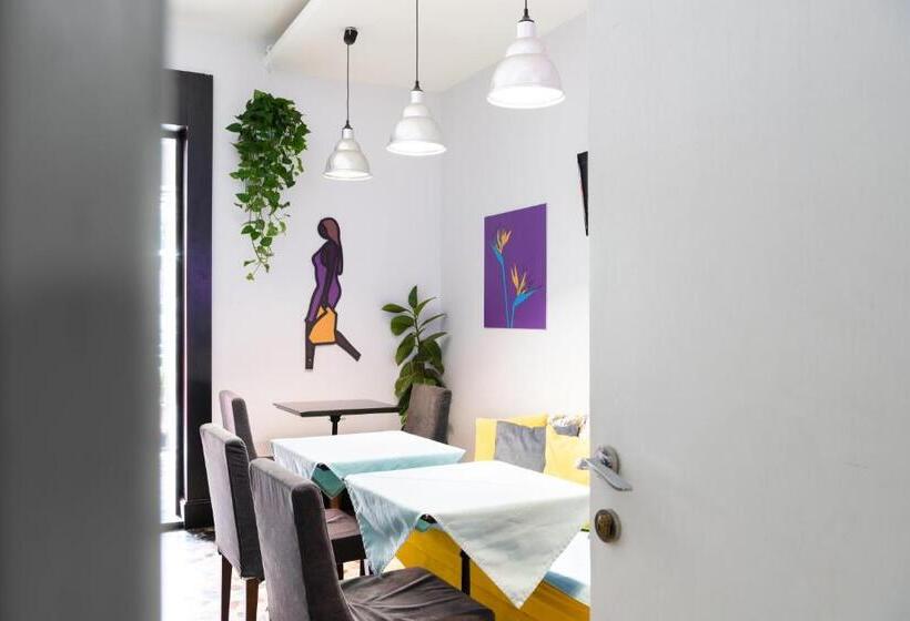 Fotos del hotel Artistic Tirana Blloku:  6