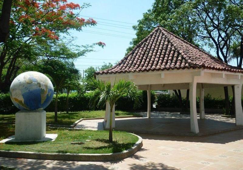 Fotos del hotel Centro De Convenciones Casa Grande:  6