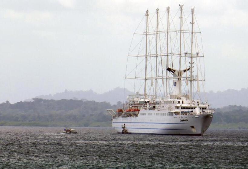 Fotos del hotel Faro Del Colibri:  7