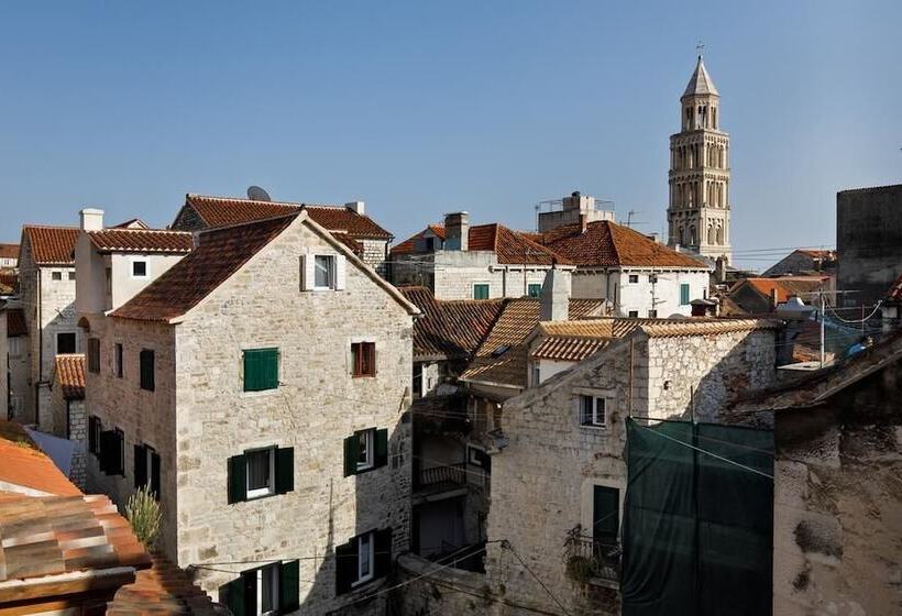 Fotos del hotel Villa Marta:  11