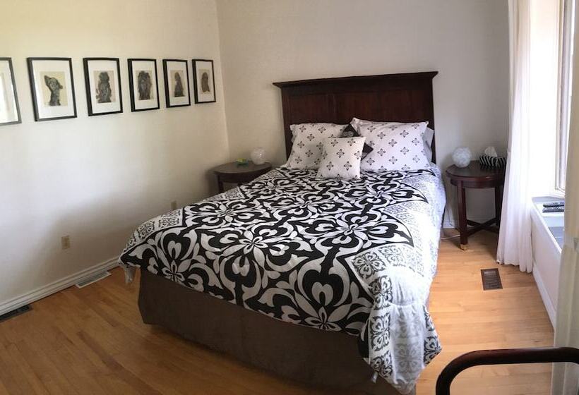 Fotos del hotel Vineyard Villa:  2