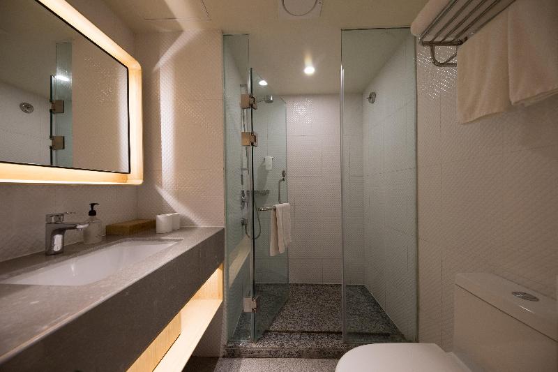 Fotos del hotel Ji Hotel Xianggang Middle Road Qingdao:  6