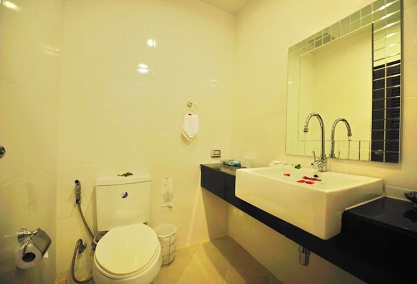 Fotos del hotel Villa Tona Phuket:  17