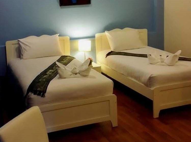 Fotos del hotel Villa Tona Phuket:  11