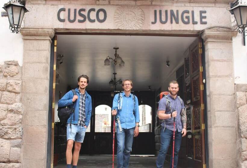 Fotos del hotel Cusco Jungle:  10