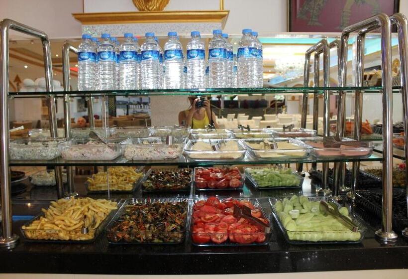 Fotos del hotel Grand Georgian Palace:  11