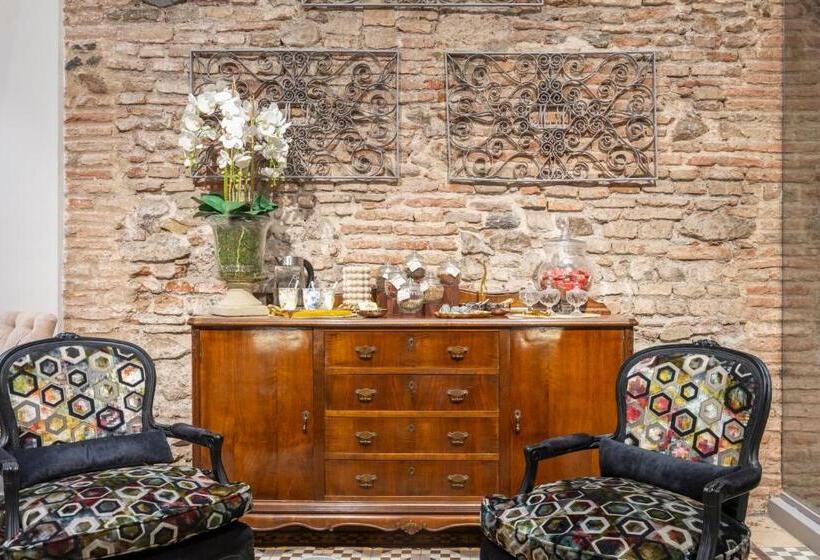 Fotos del hotel Palacete De Alamos:  9