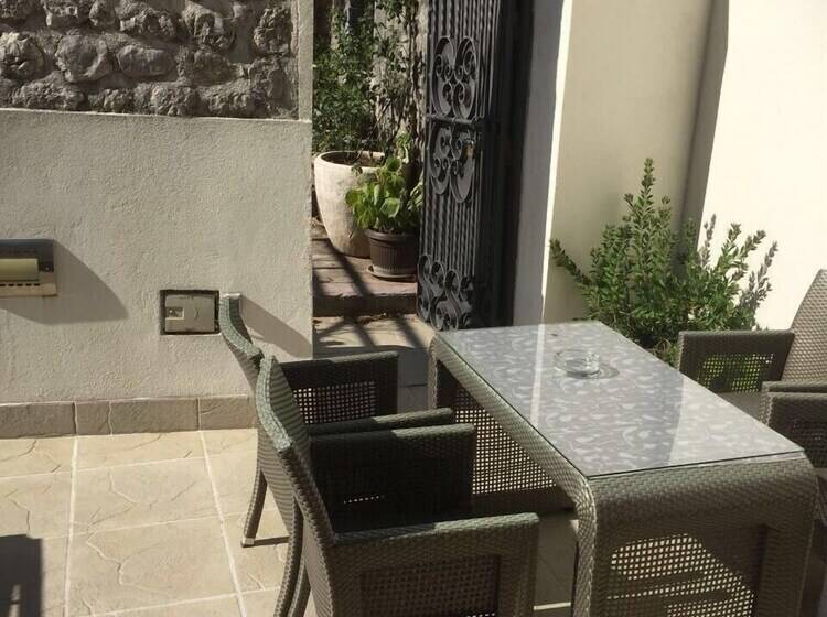 Fotos del hotel Villa Ivana:  2