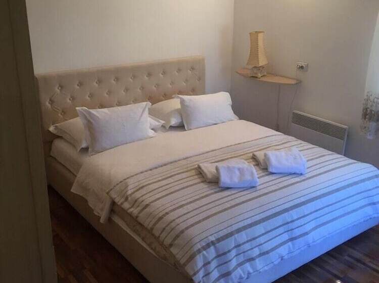 Fotos del hotel Villa Ivana:  17