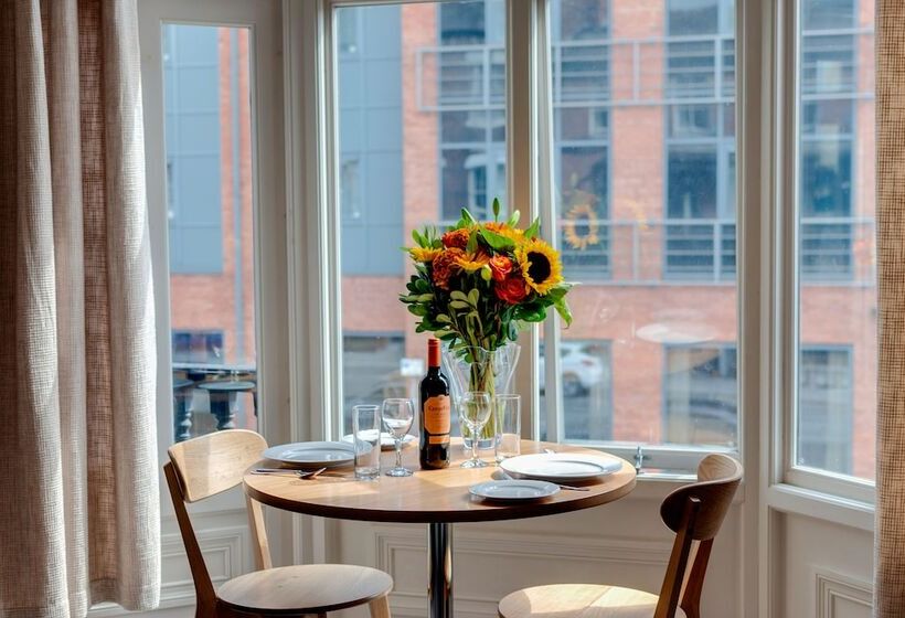 Fotos del hotel Base Serviced Apartments  City Road:  7