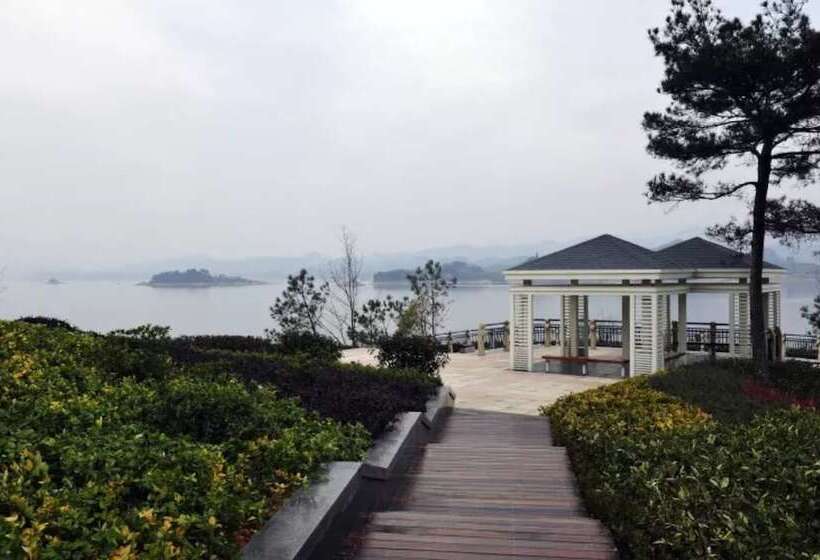 Fotos del hotel Ztg Mingting  Thousand Island Lake:  15