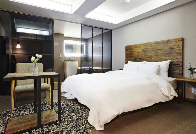 Fotos del hotel E:  8